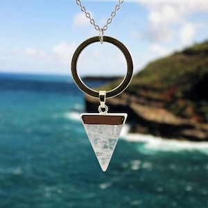 GEOMETRY OF LIFE - Large Pendant Necklace, Natural Clear Quartz Triangle, Silver Circle, Gemstone Healing, Unisex, Cleansing, Metaphysical