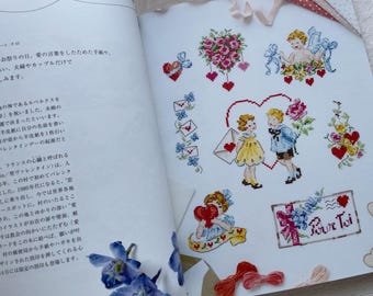 殆ど新品ヴェロニクさん Fetes et regions de France フランス12か月の行事と遊びのクロスステッチ 425点の