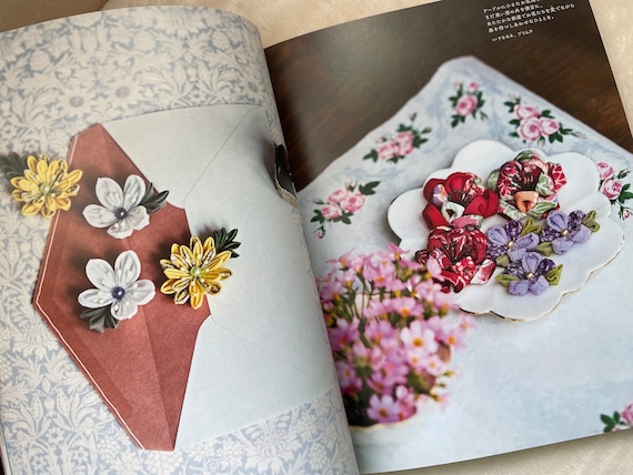 Flower Motifs of JAPANESE TSUMAMI Zaiku 50 Floral Designs