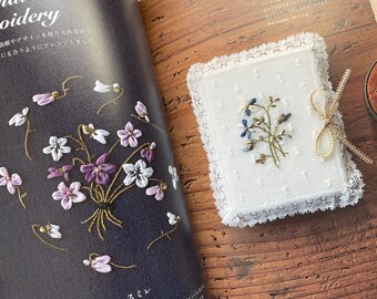 ロココ調リボン刺繍のモチーフとグッズ - 日本のクラフトブック - Etsy