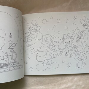 Disney UniBEARsity Malbuch Japanisches Malbuch Bild 6