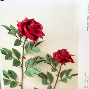 Beautiful Origami Roses - Japanese Craft Book