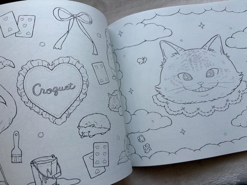 Alice and Dinah's Adventures in Wonderland Coloring Book - Japanese Coloring Book image 2