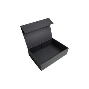 Magnetic Black Gift Box – Flat Packed, Stylish Product Packaging – Set of 10