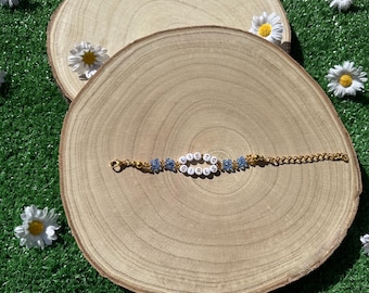 Short N Sweet | Sabrina Carpenter | Lie To Girls | Adjustable | Handmade | Friendship Bracelet | Perfect for The Short N Sweet Tour