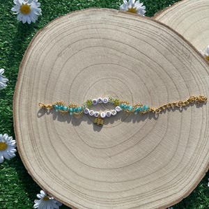 Short N Sweet | Sabrina Carpenter | Bad Reviews | Adjustable | Handmade | Friendship Bracelet | Perfect for The Short N Sweet Tour