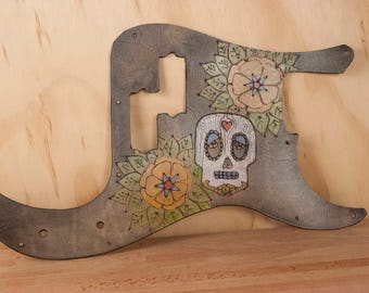 Leather Pickguard - Handmade Guitar Pick Guard for Fender P-bass with Sugar Skull and Flowers - Day of the Dead - Luthier equipment