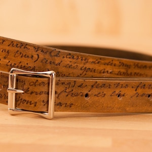 Leather Mandolin Strap - Personalized Smokey Pattern - Antique Brown