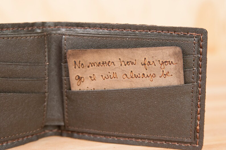 Wallet Insert Leather with custom inscription Smokey pattern in antique black image 2