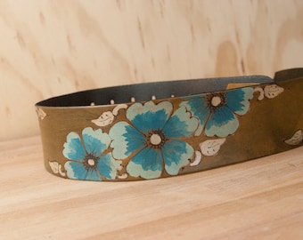 Handmade Leather Guitar Strap: Turquoise Wild Rose Belle Pattern