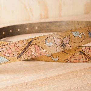 Leather Mandolin Strap - Personalized - Customized - Smokey Sue Pattern with flowers butterflies + custom incription - antique brown leather