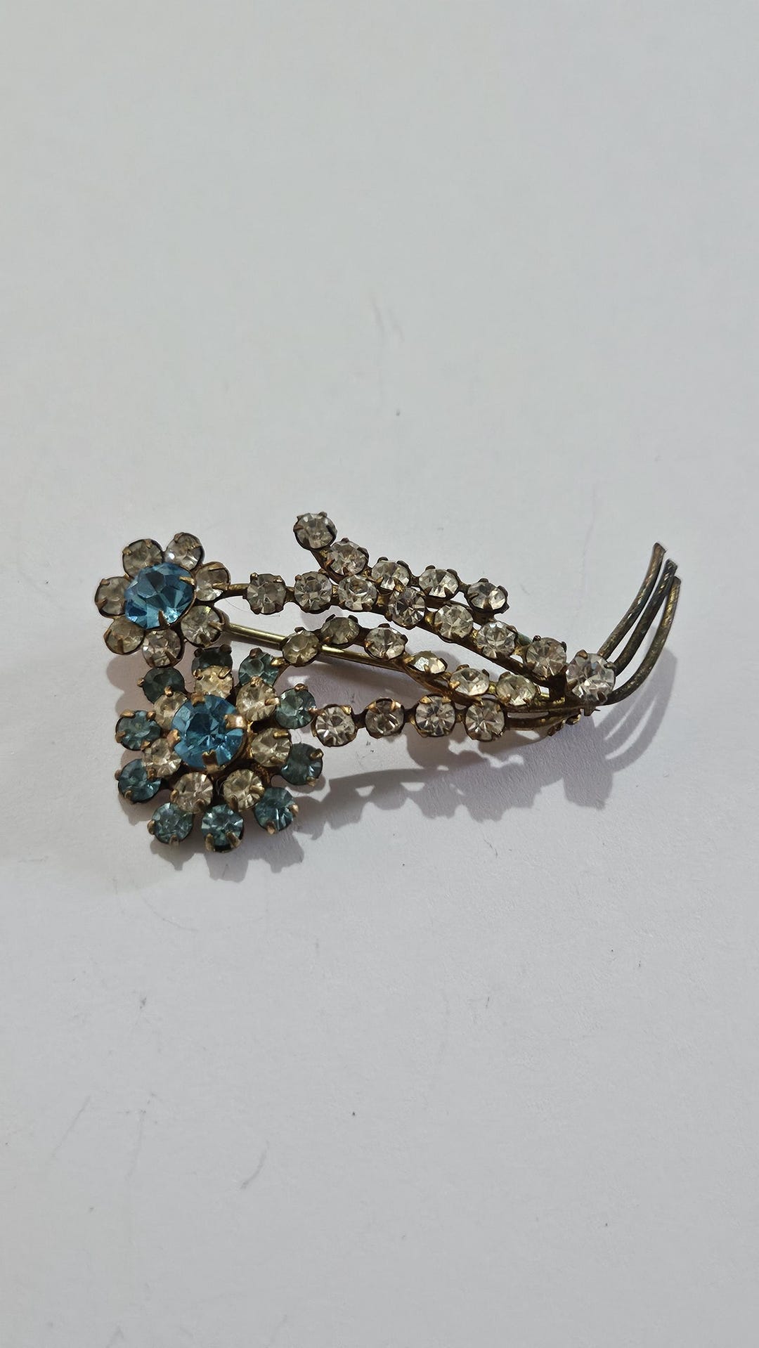 Broche Art Déco Vintage Bakélite Et Pâte De Verre Bleue - Occasion à Restaurer