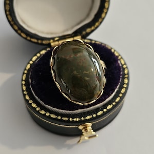 Vintage Bloodstone Ring Oval Green Red Fleck Stone Gold Tone Statement Ring