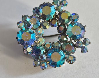 Vintage Signed TRIAD Blue Paste Glass Aurora Cluster Brooch  display picture 1