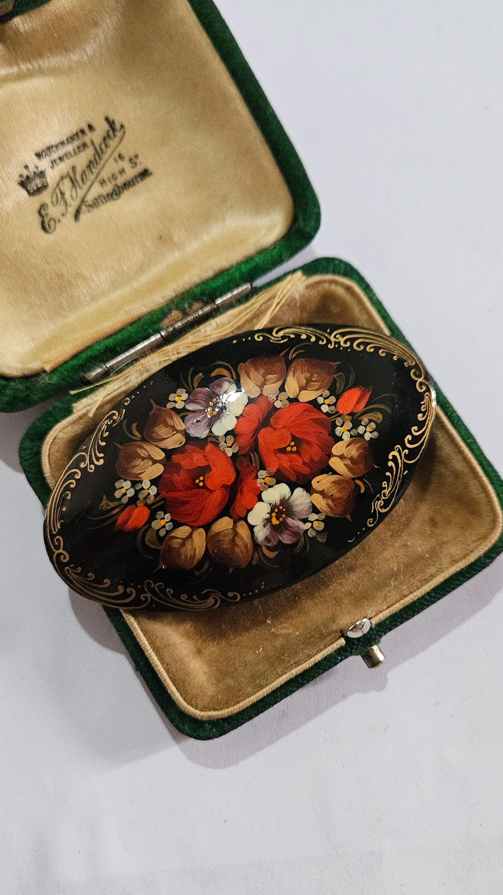 Vintage ruso laca pintada a mano flores floral firmado pin broche