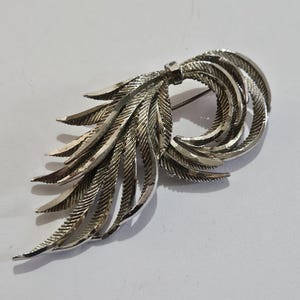 ヴィンテージ SphinX モダニスト シルバートーン ブローチピン - Etsy 日本