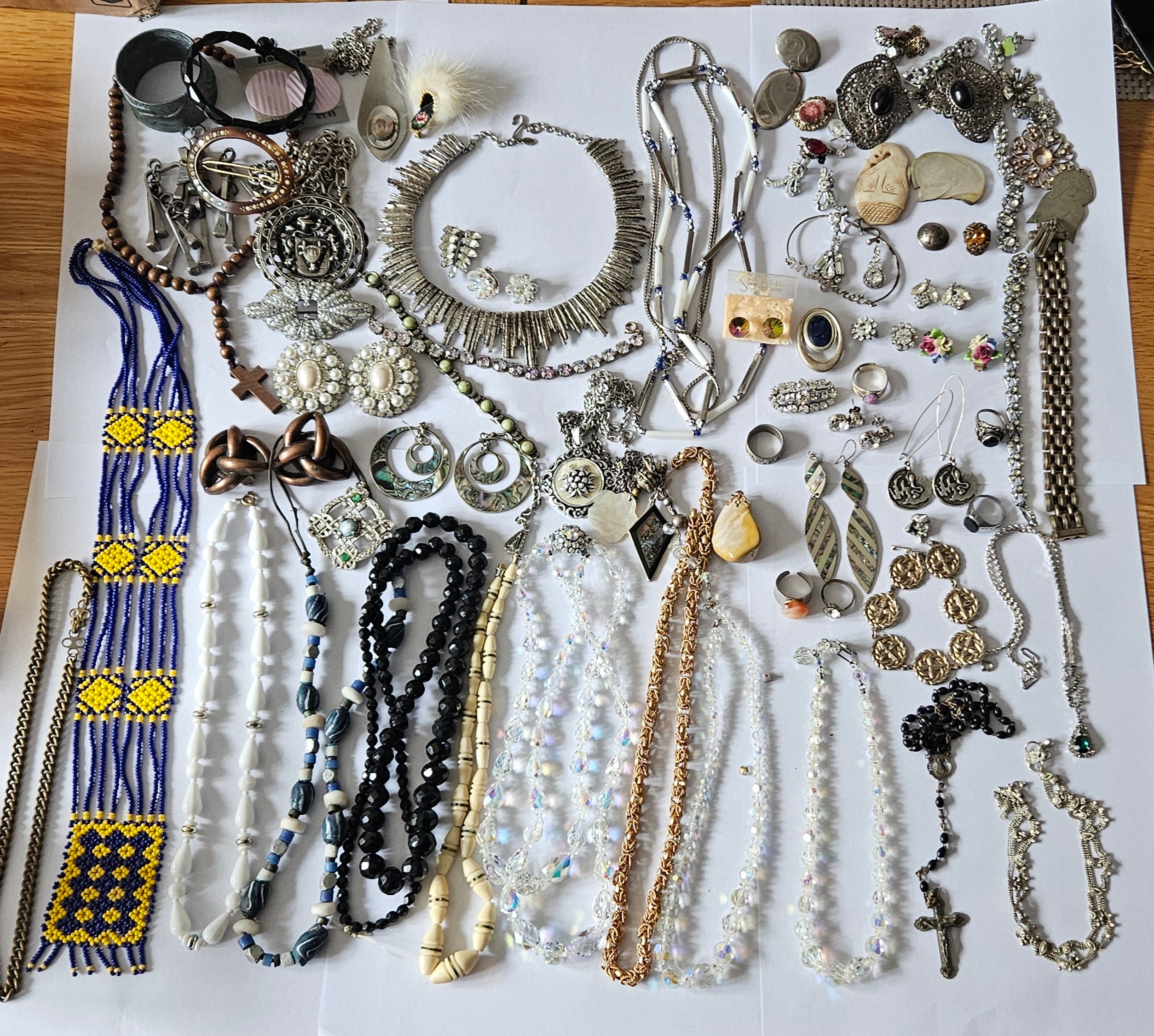 Vintage Jewellery Joblot Bundle Collection Mixed 1.5kg Resell Wear