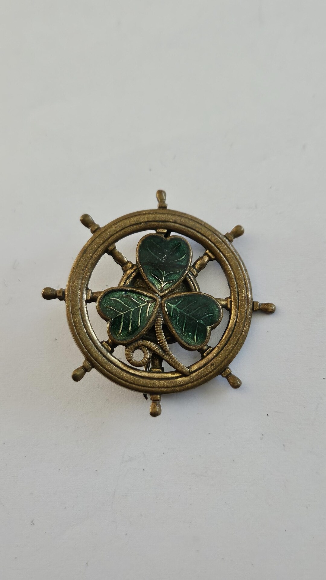 Broche Ancienne Porte-bonheur Trèfle En Laiton - Occasion, Bon état D'usage