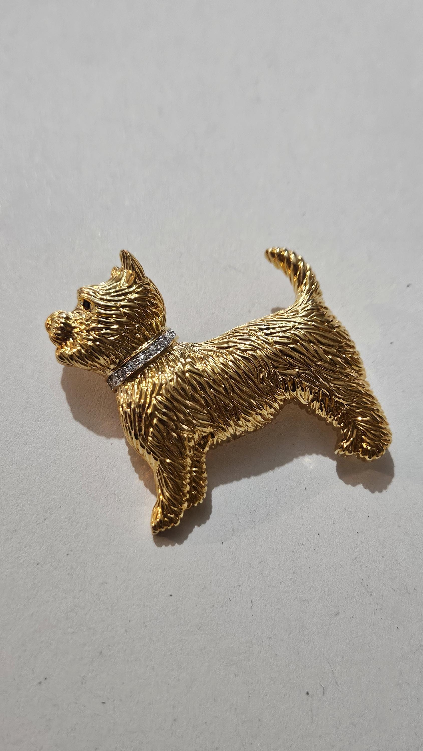 Vintage A Richard Gold Tone Terrier Dog Brooch Rhinestone Collar