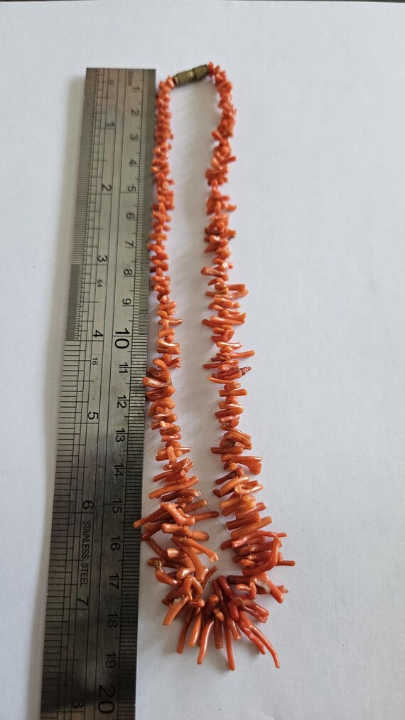 Collier Ancien En Perles De Racine De Corail Orange - Longueur 46-50 Cm - Occasion