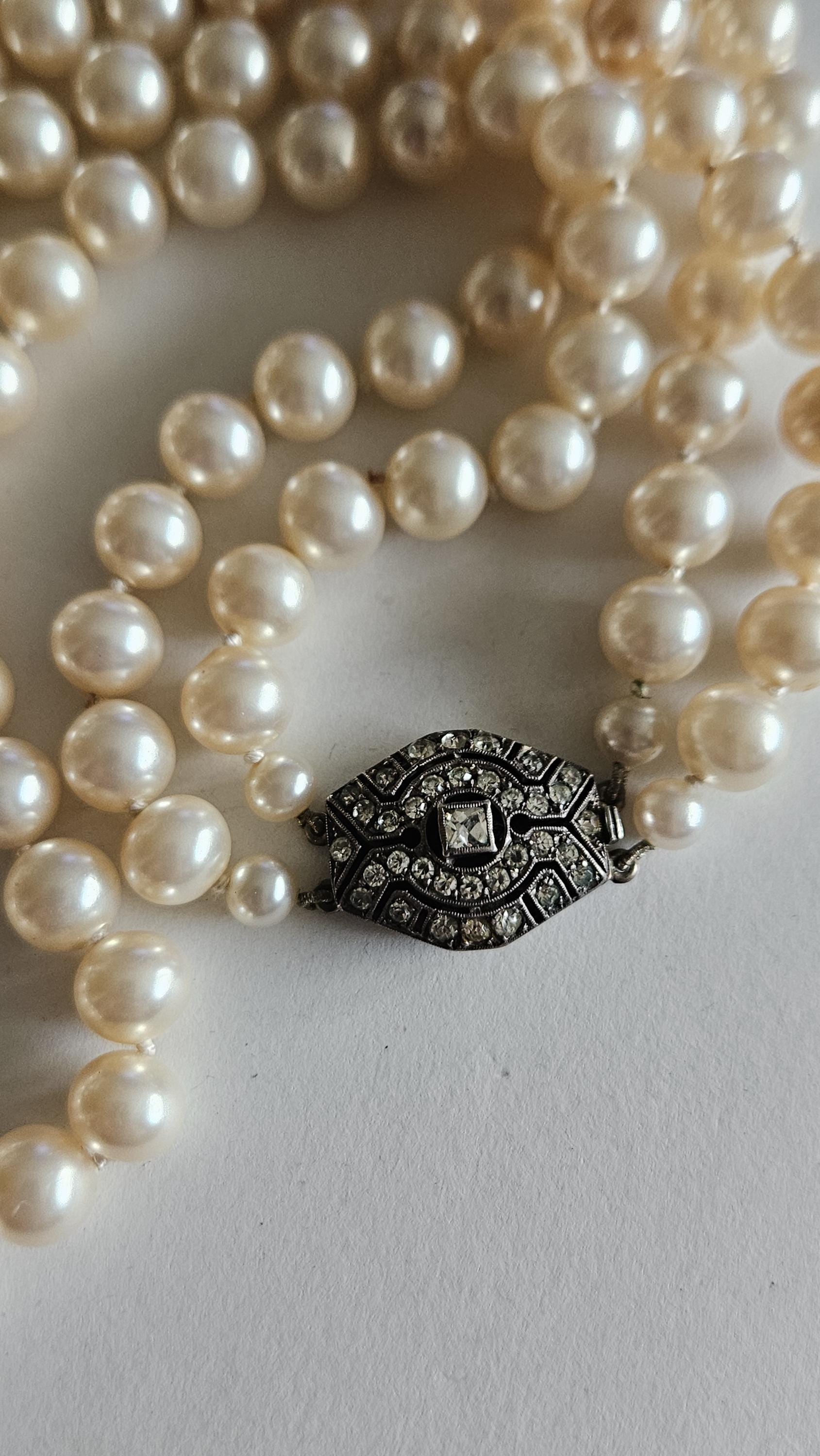 Vintage Art Deco Glass Faux Pearl Necklace Paste Glass Ornate