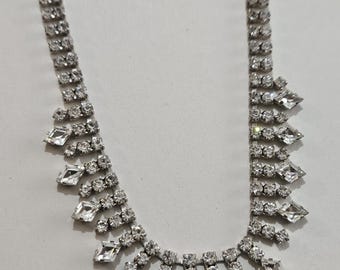 Collier Pâte De Verre, Bois Et Cristal Vert - Monture Argenté, Neuf Avec étiquettes