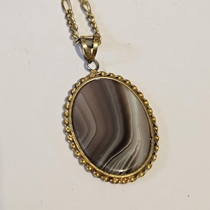 Victorian Antique Rolled Gold Agate Ornate Pendant Necklace Gold Plated Chain
