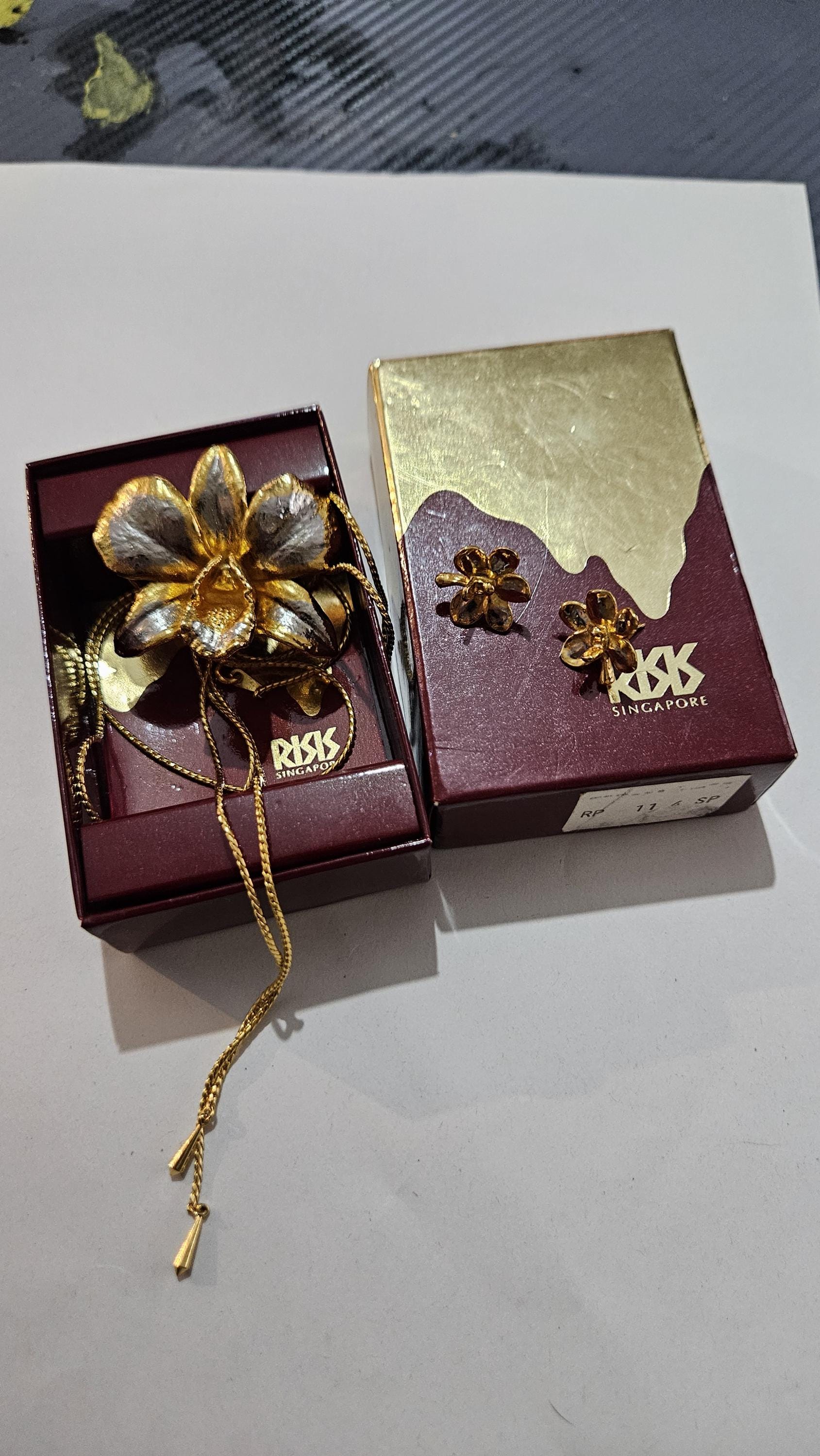 Risis jewelry - Etsy 日本