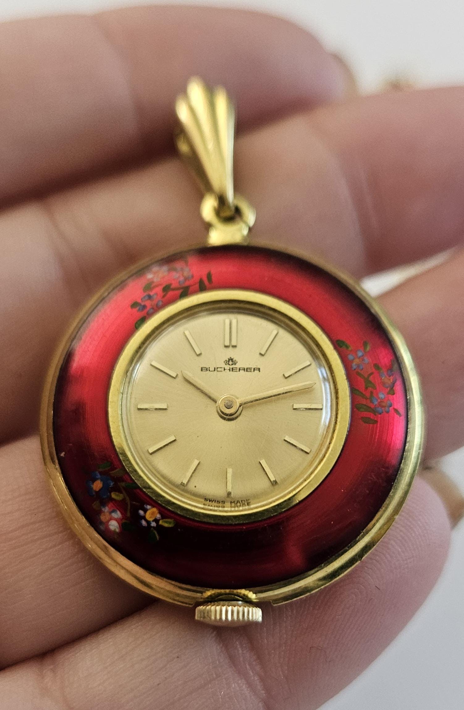 Vintage Bucherer Red Enamel Flower Gold Plated Swiss Made  display picture 2