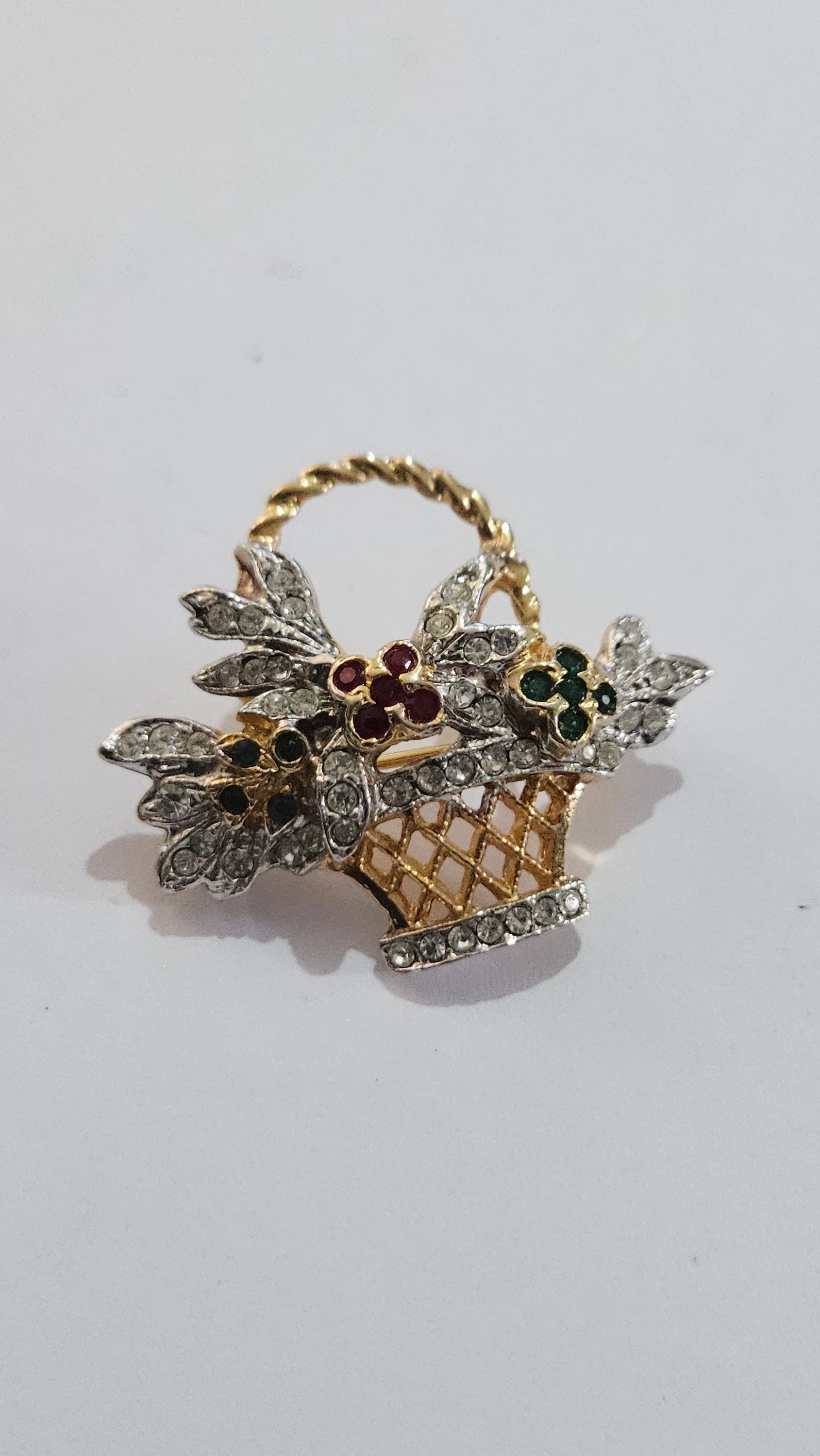 Jolie Broche Vintage – Miniature Corbeille De Fleurs – Émail – Occasion