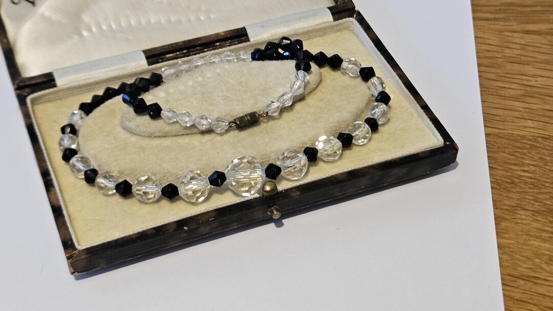 Art Deco Black Clear Crystal Necklace 53in Flapper Glass Beads 1930s Art Deco Black Glass Bead Necklace: 57 main image 3