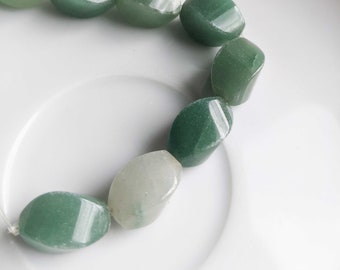 Green Aventurine Twist beads -  natural gem beads - 9 beads - 15mm