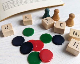 Vintage Board Game Pieces - scrabble letters - plastic counters - 1960s and 1970s vintage