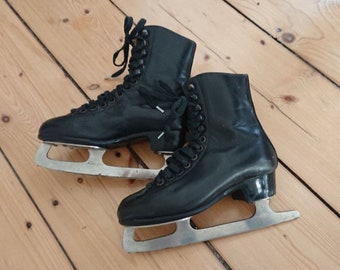 Black vintage children's ice skates Kovopol Tango size 21