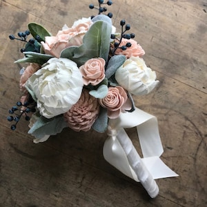 Wood flower bouquet, sola wood flower centerpiece, home decor, zinnia bouquet, housewarming gift, wooden flower bouquet ivory satin