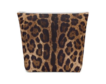 Trousse à cosmétiques léopard sauvage par Explore & Wonder Co.