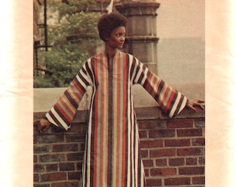 Butterick 3384 Pullover Caftan Vintage 1973 Size Small UNCUT/FF