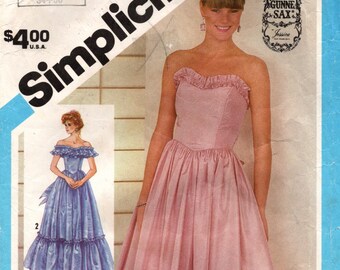 Simplicity 6386 ガンネサックス ガウン＆ペチコート サイズ6/8 ©1984