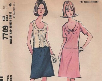 McCall's 7709 Long Waisted U-Neckline Dress Vintage 1965 UNCUT FACTORY FOLDS Size 12