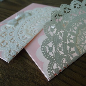 Pink Lace Floral - Paquete de sobres para efectivo con diseño troquelado exquisito - 1 unidad (USD35 Envío gratis a todo el mundo*)