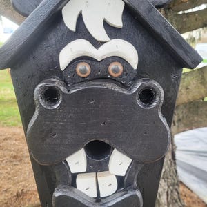 Handmade farmhouse Horse birdhouse
