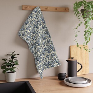 Mushroom Print Tea Towel: Woodland Kitchen Decor (18x30)