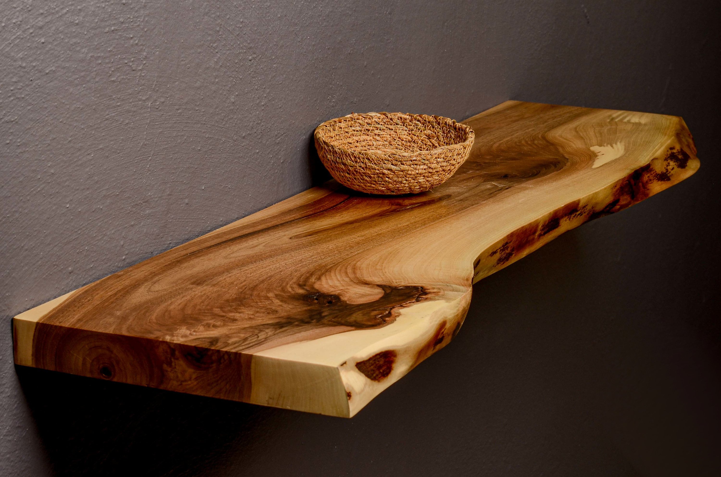 Avantru - Set di 2 mensole sospese in 100% Legno di Pino, per Camera da Letto, Soggiorno, Bagno, Cucina, mensola da Parete con Finitura Torcia, capacità 13,6 kg Set of 2 Wide