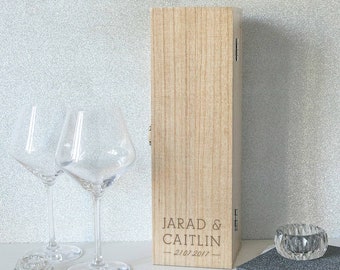Personalised Couple Name Marriage / Engagement Wine Box (BOTTLE NOT INCLUDED)