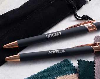 Penna in oro rosa nera opaca, penna incisa per le donne, oro rosa personalizzato, regalo amico, regali per lei, regalo di cancelleria, penna personalizzata