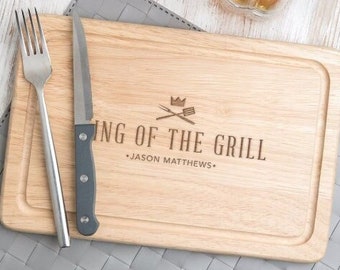 Fathers Day Grilling 'King Of The Grill' Cutting Board / Serving Board - Fathers Day Grilling Gifts - Personalized Father's Day Gifts