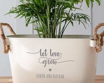 Personalised Engraved Planter 'Let Love Grow' | Anniversary Gifts for Husband Wife | Valentines Gift For Girlfriend | Garden Gift For Couple