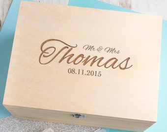 Wedding Keepsake Box Personalised Wedding or Anniversary Gift for Couples - Valentines Day
