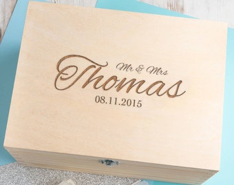 Wedding Keepsake Box Personalised Wedding or Anniversary Gift for Couples - Valentines Day