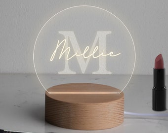 Gepersonaliseerd cadeau, mini LED-bureaulamp met naam, gepersonaliseerd cadeau voor haar, uniek verjaardagscadeau, nachtkastje kamer decor, kleine naamlamp